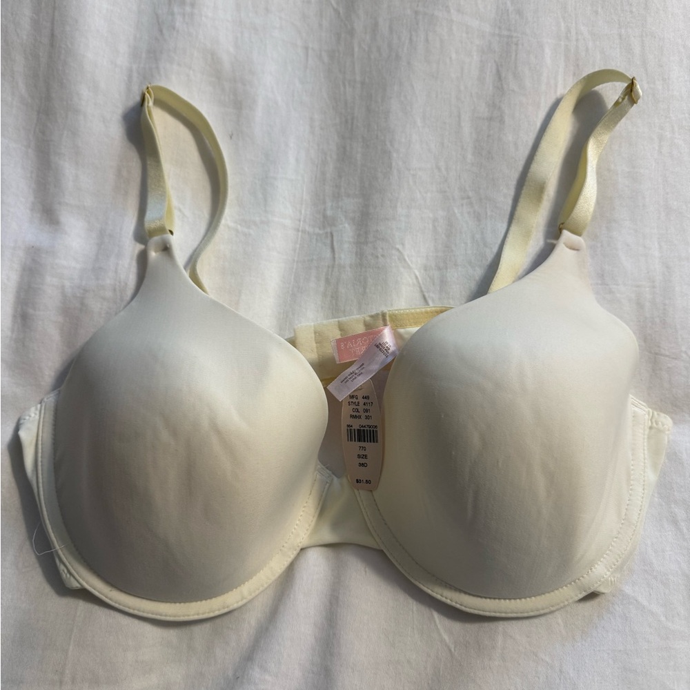Victoria's Secret Cream Bra